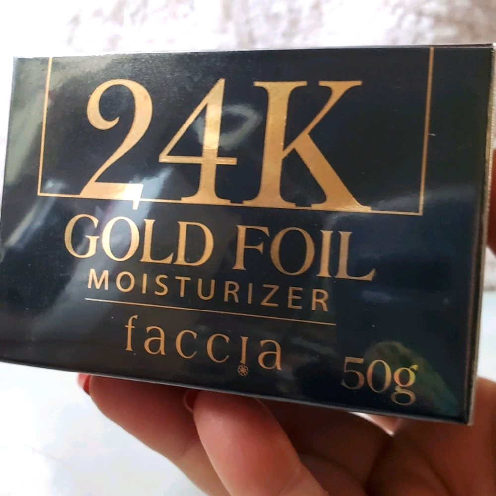 Faccia 24k Gold Foil Moisturizer